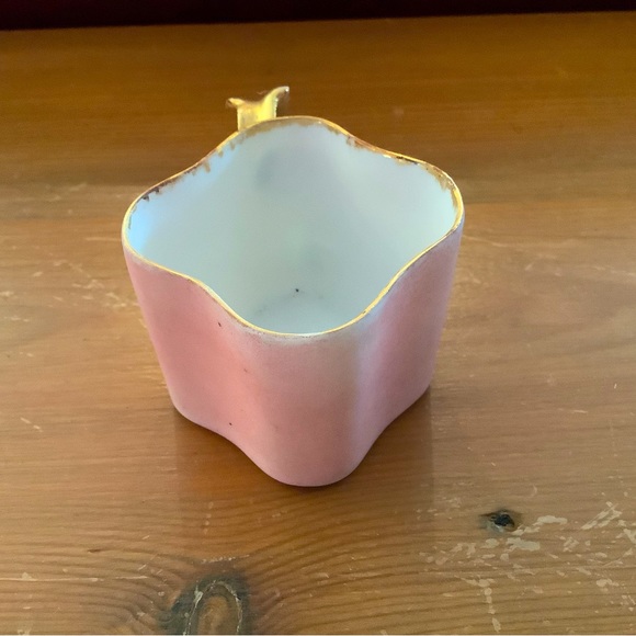 PORCELAIN LIGHT PINK & GOLD DEMI TASSE CUP. EXCELLENT CONDITION. 2” x 2”